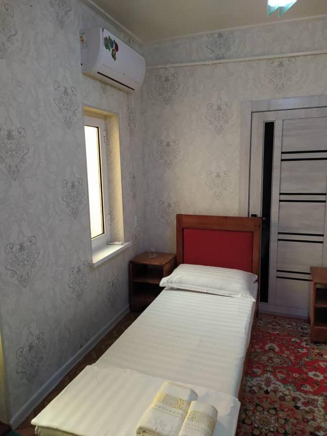 Amir-Yaxyo Hotel Bukhara Esterno foto