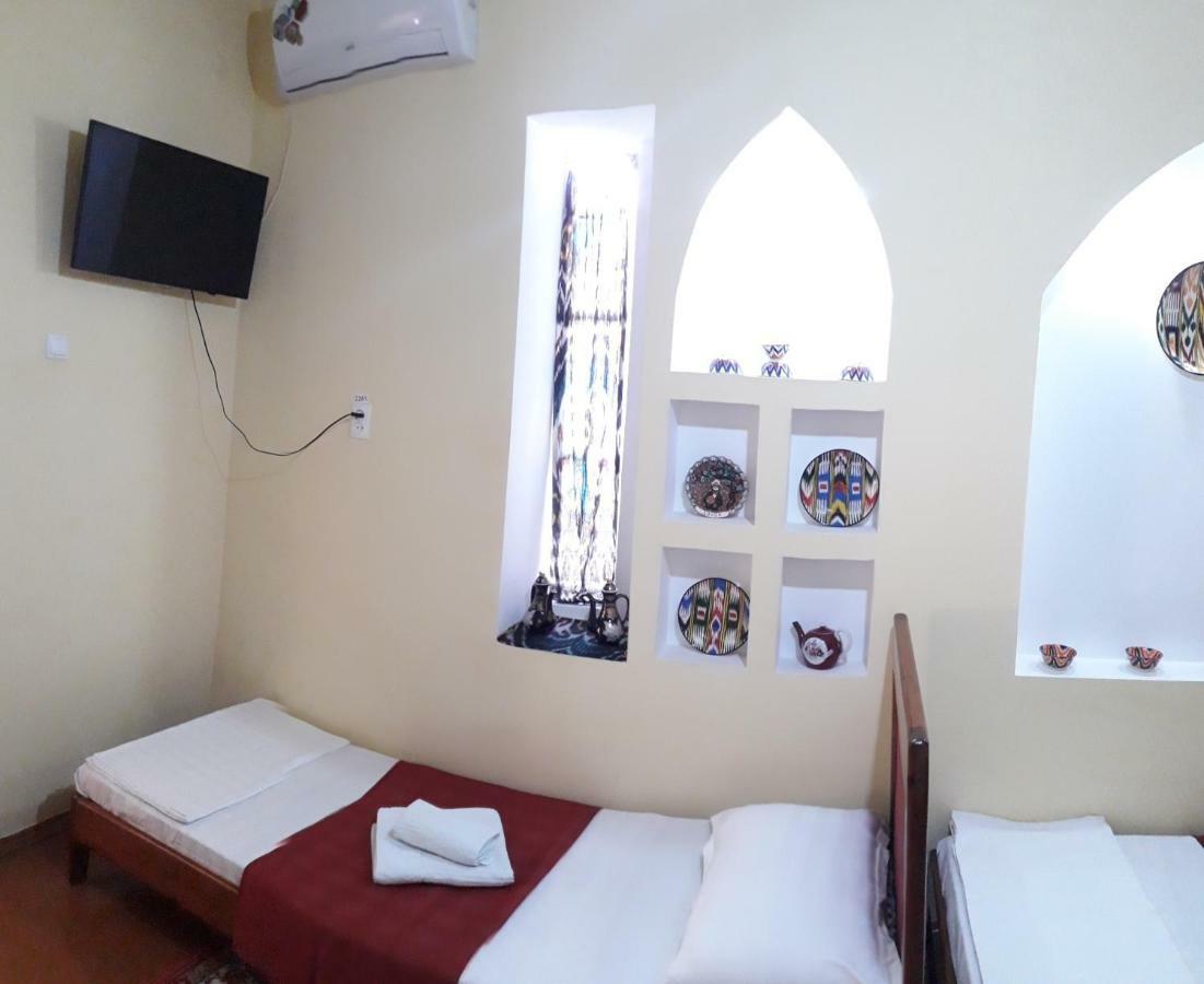 Amir-Yaxyo Hotel Bukhara Esterno foto